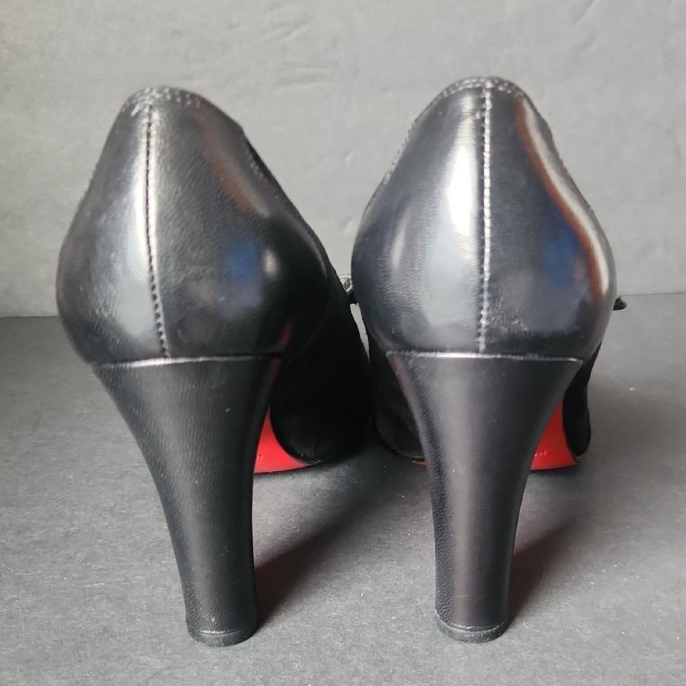 Ros Hommerson Black Suede Heels Size 8.5 - Picture 5 of 8